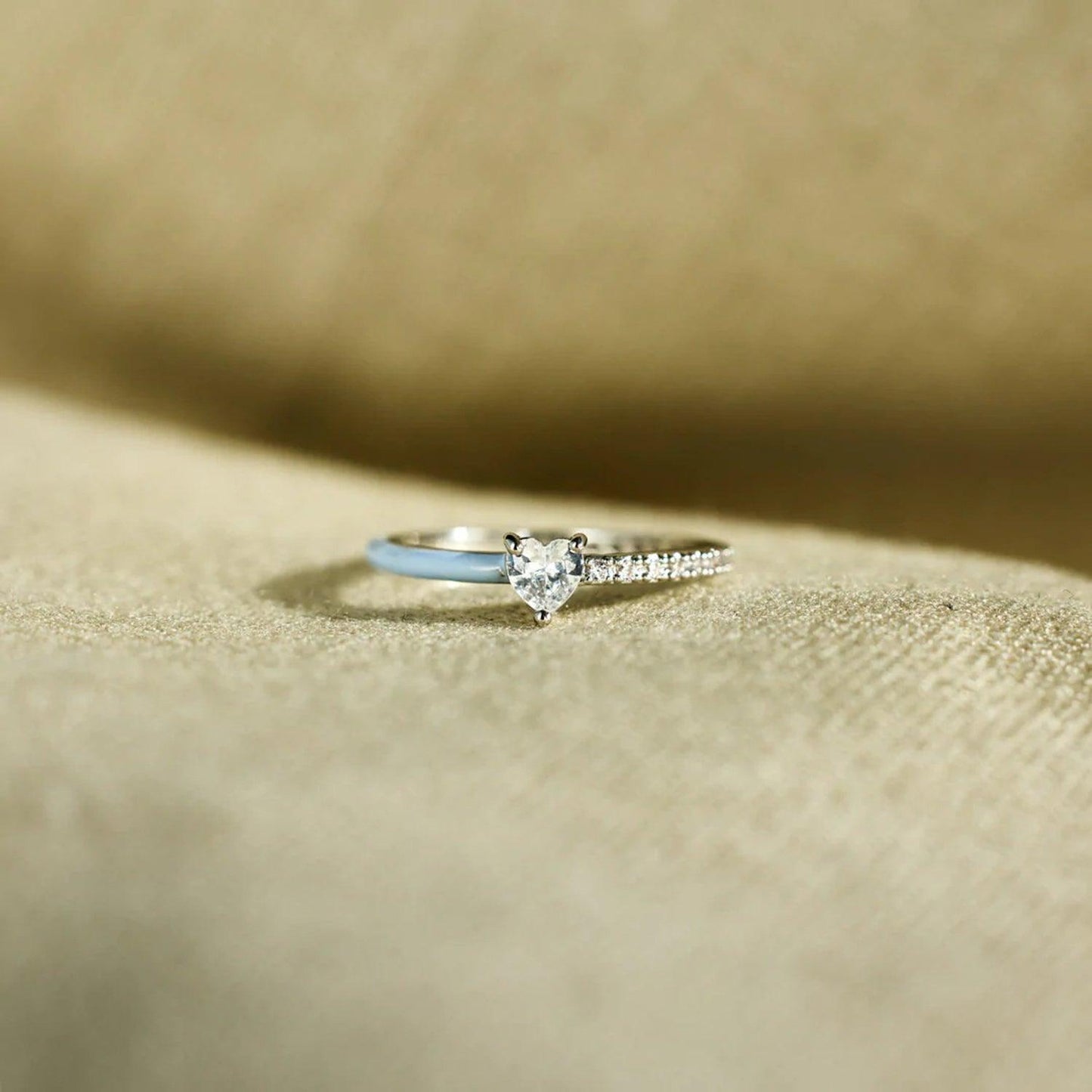 Heart Shape Inlaid Zircon Enamel Ring Carauana Store