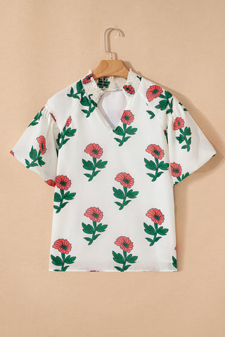 Chemisier beige à imprimé floral, col fendu froncé et manches courtes