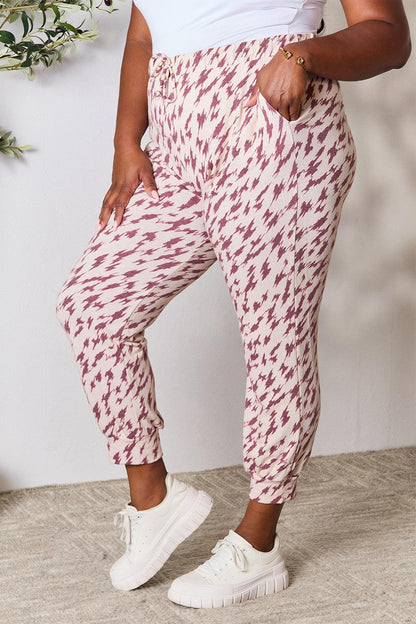 Heimish Full Size Printed Drawstring Pants Carauana Store