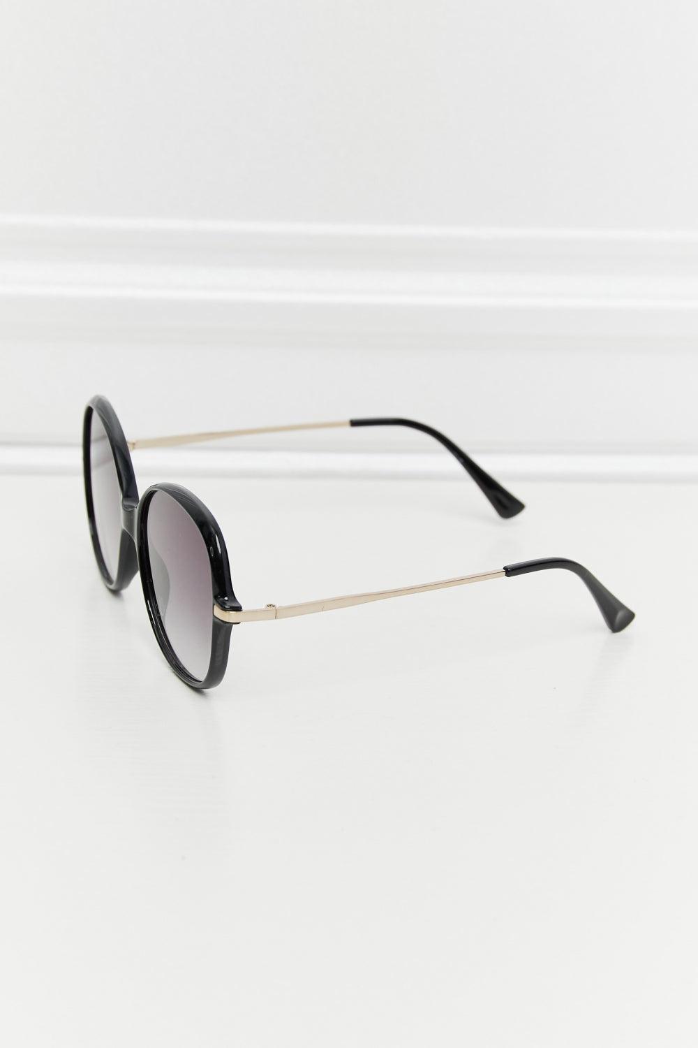 Metal-Plastic Hybrid Full Rim Sunglasses Carauana Store