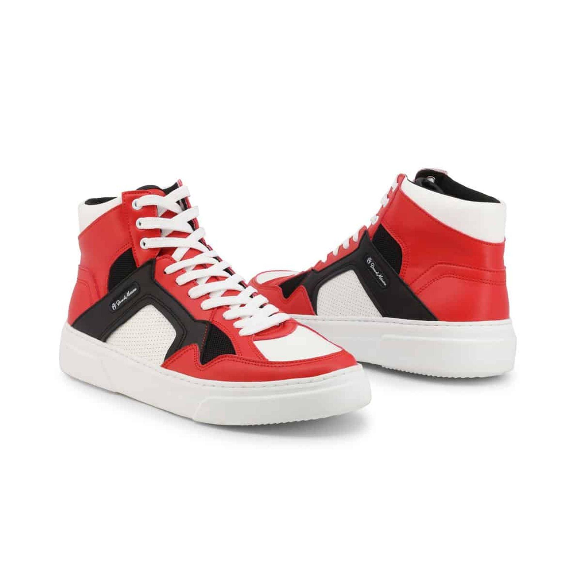 Duca Sneakers