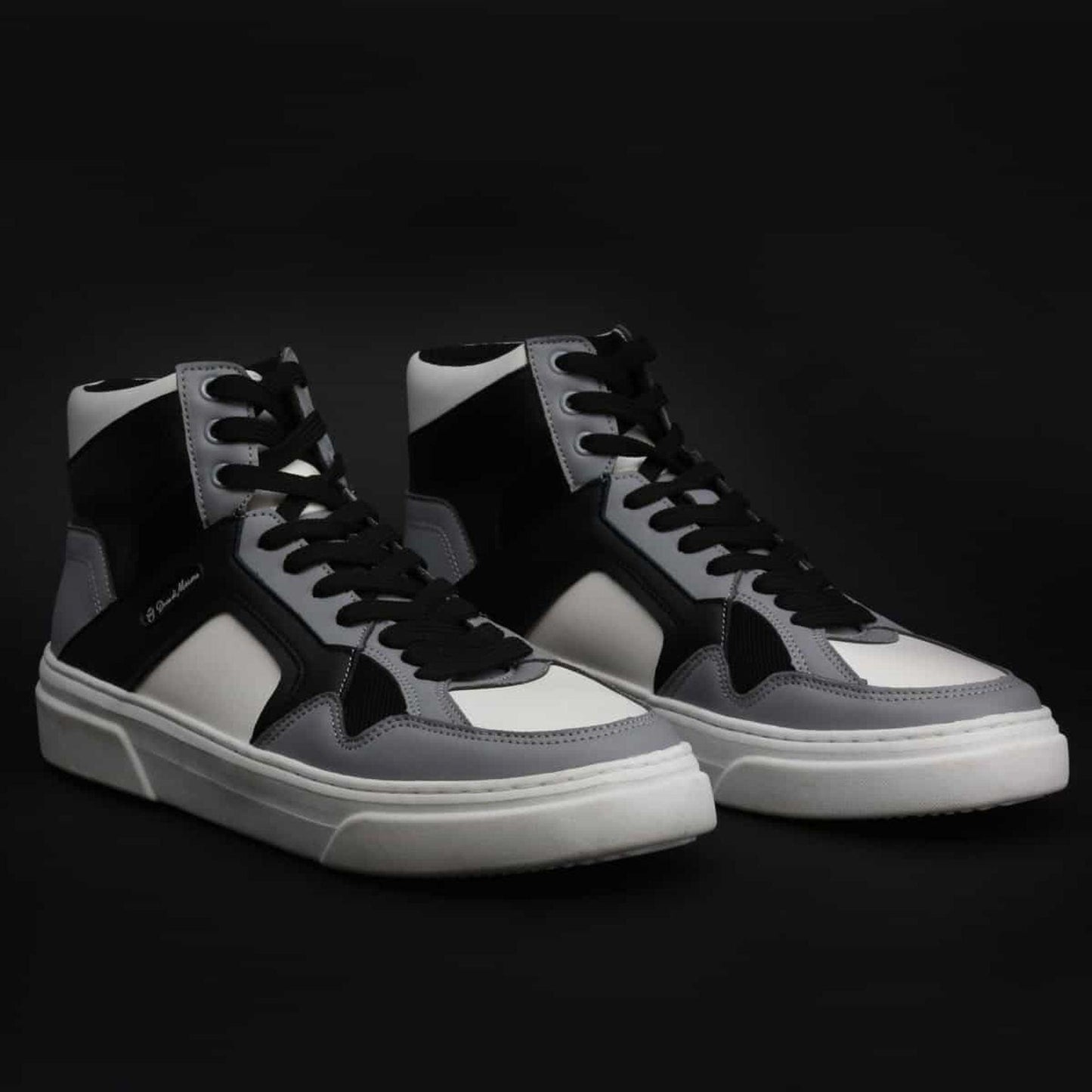 Duca Sneakers